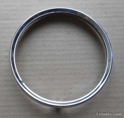 Porte de phare chrom&eacute;e 148 mm