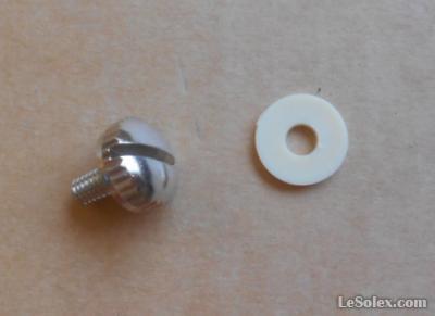Vis de carter mobylette motobecane en inox avec rondelle