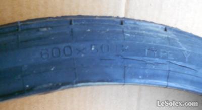 Pneu 600x50B michelin craquel&eacute;