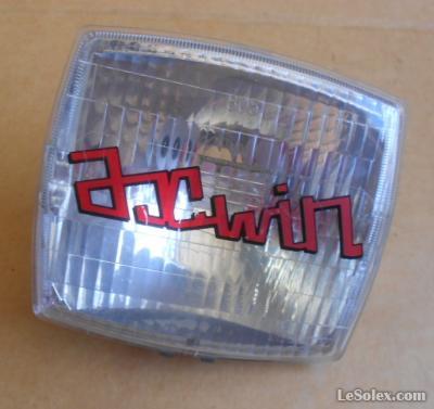 ANCIEN CATADIOPTRE MARQUE SOUBITEZ en verre et plastique VELO
