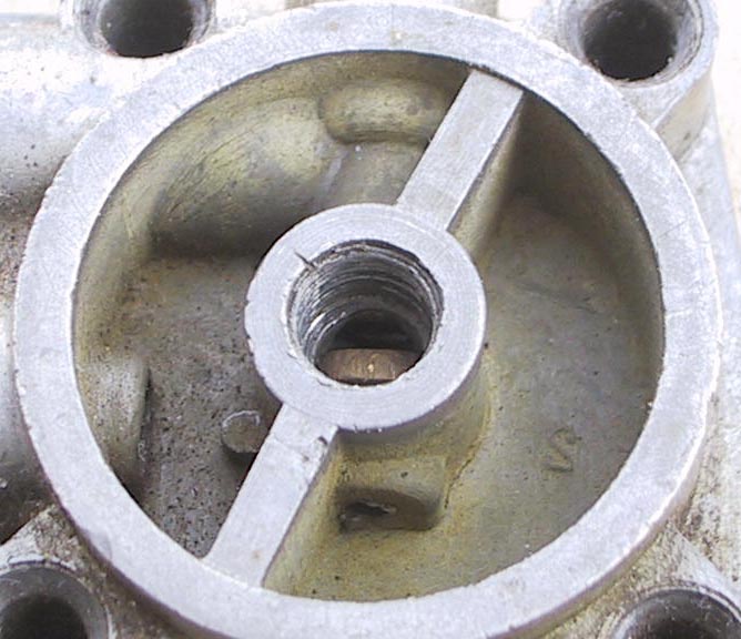 Pompe de VéloSolex 330 avec filetage foiré